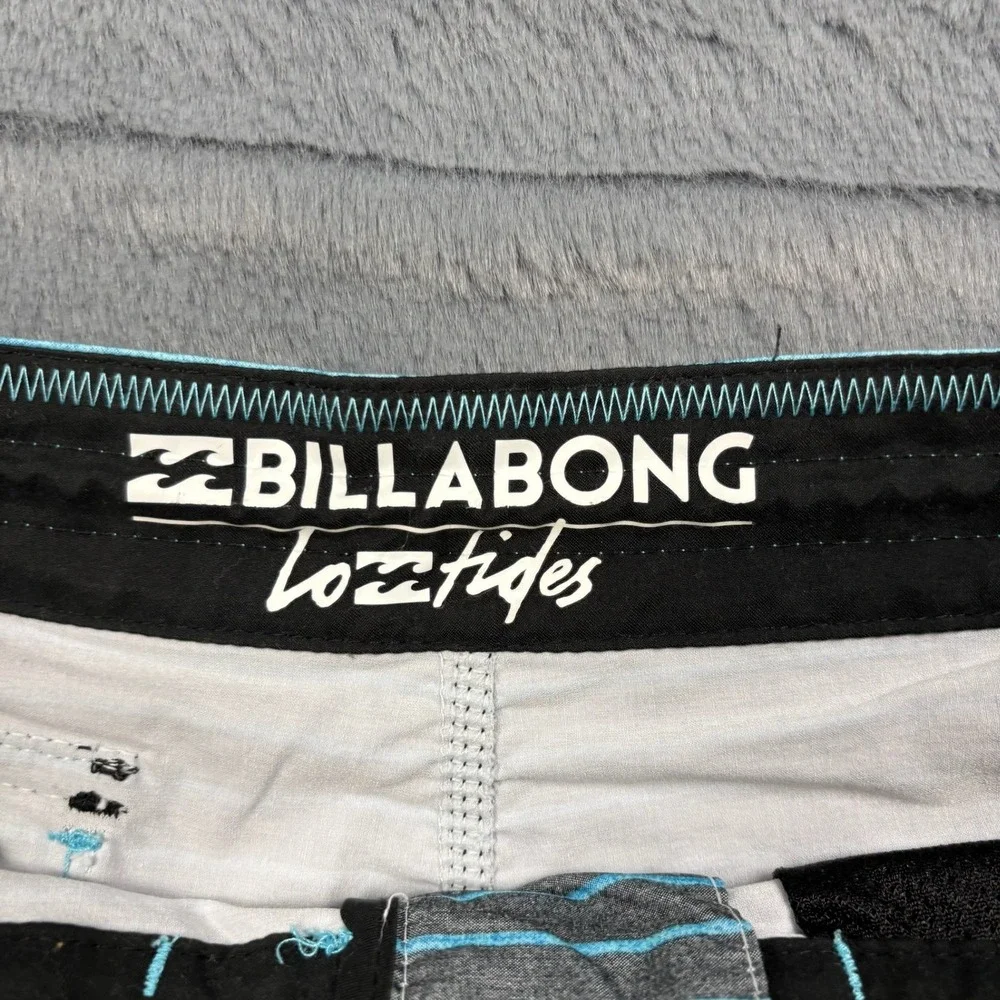 Billabong Lo Tides Mens Striped Board Shorts Blue Gray Size 28 M116ESTP